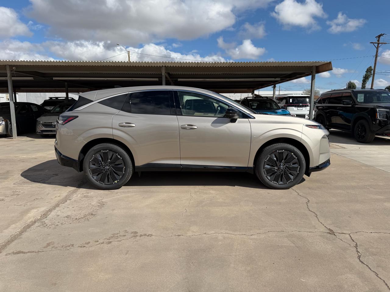 Nissan Murano AWD Platinum *Ltd Avail* 2026