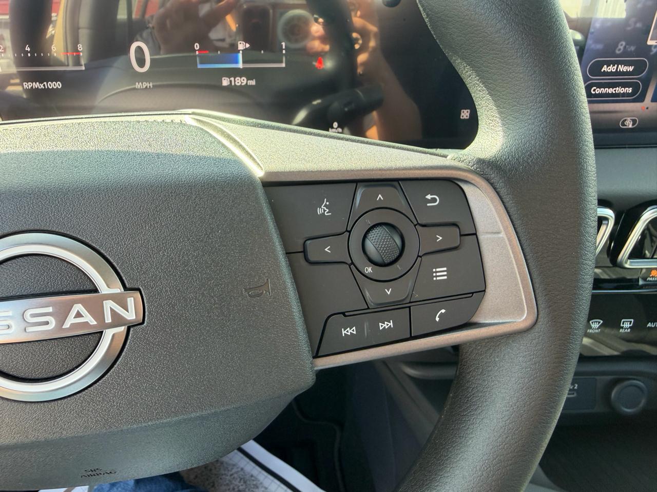 Nissan Sentra SV Sedan 2026