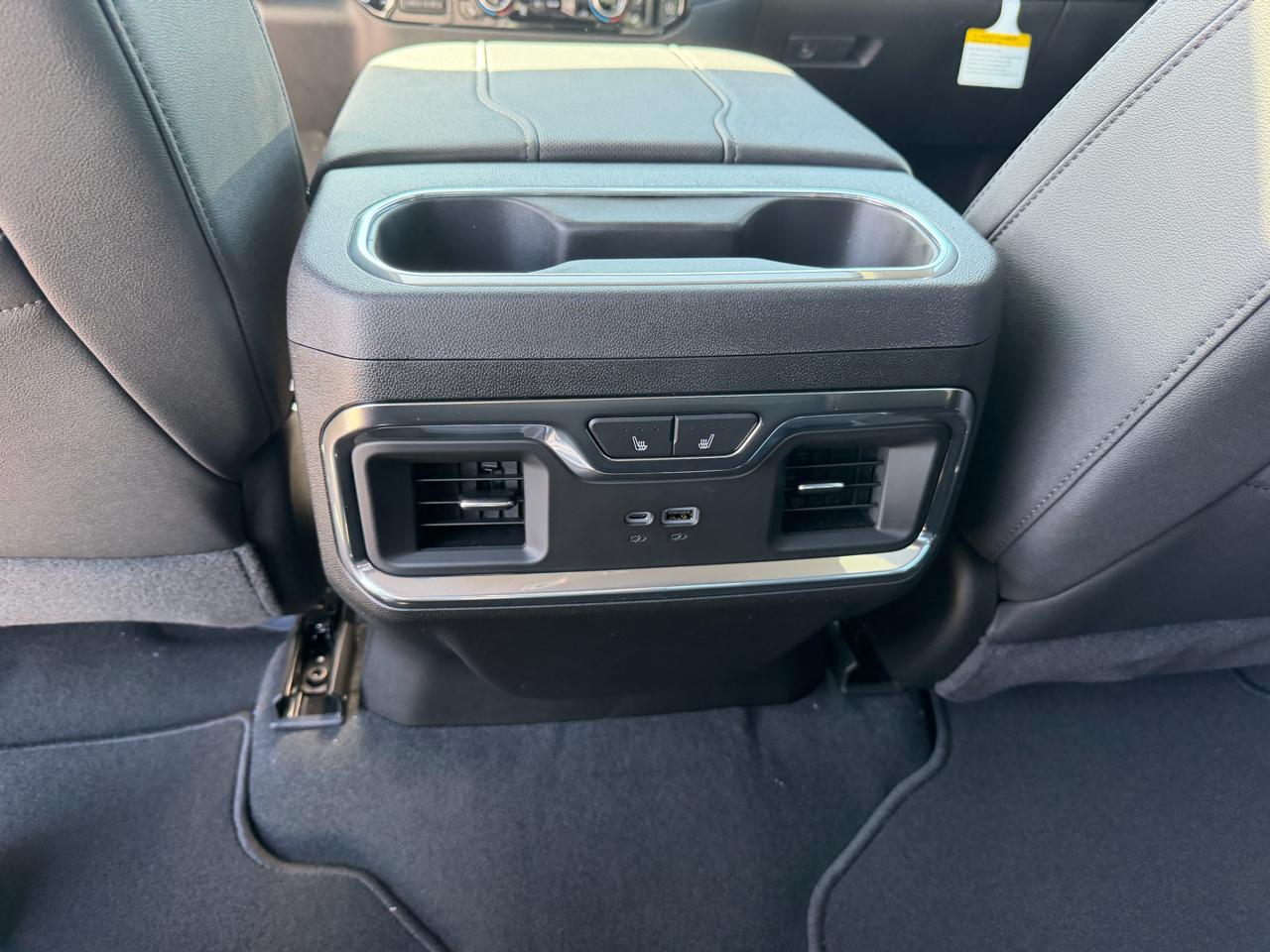 GMC Sierra 2500HD 4WD Crew Cab 159" SLT 2026