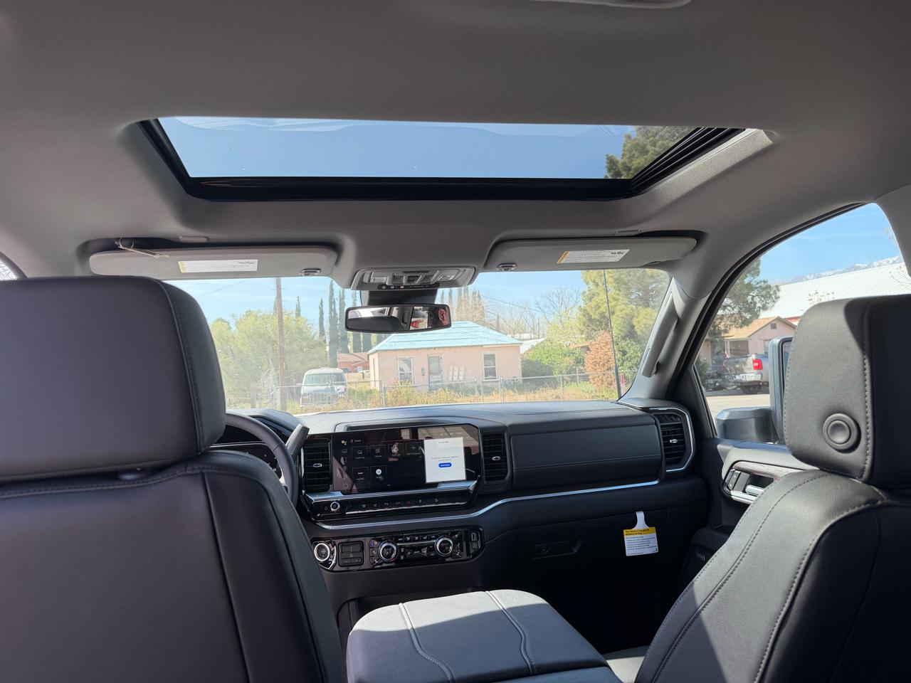 GMC Sierra 2500HD 4WD Crew Cab 159" SLT 2026