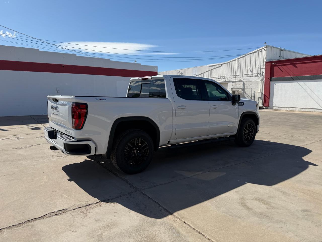 GMC Sierra 1500 4WD Crew Cab 147" Elevation w/3SB 2026