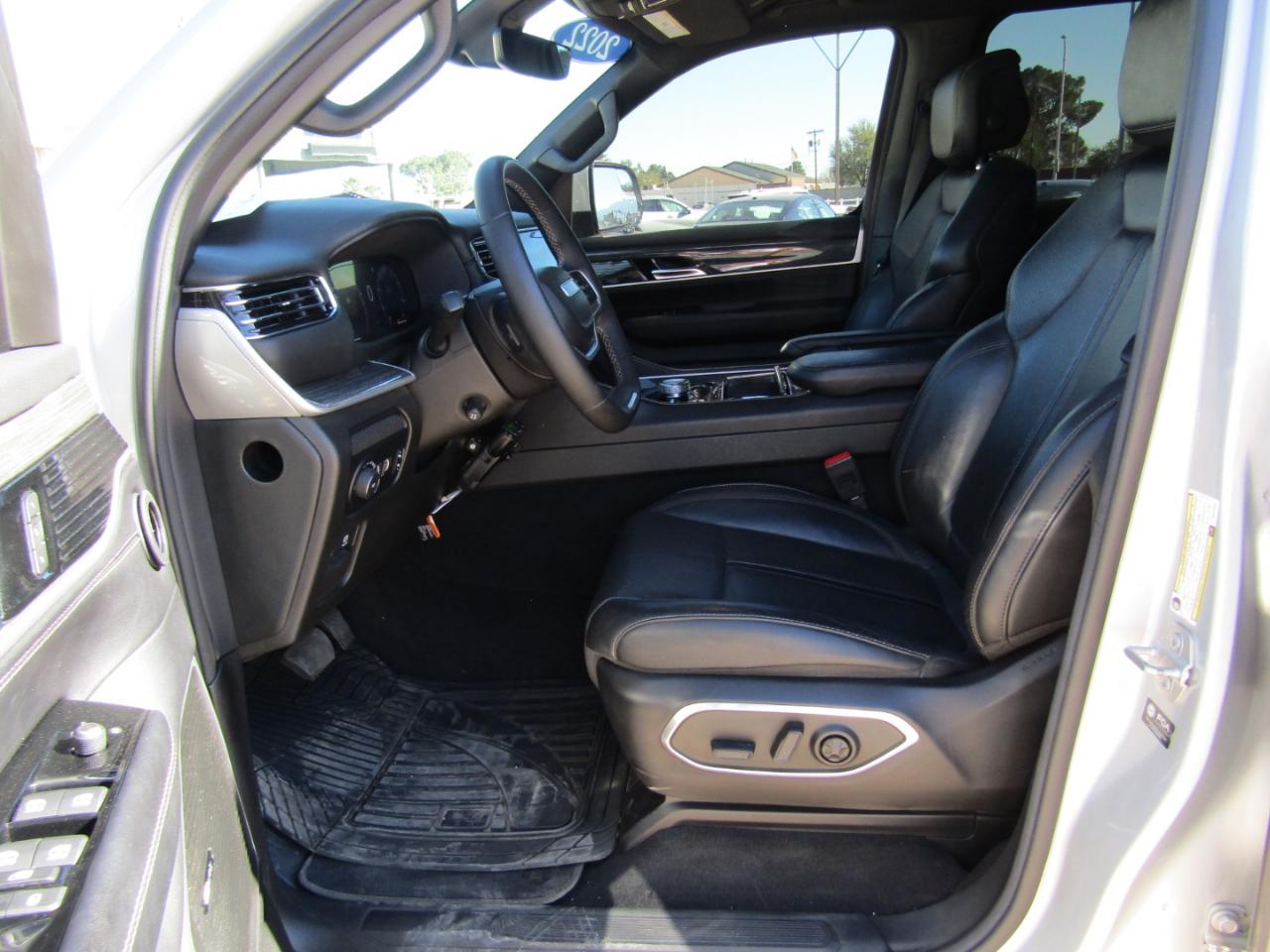 Jeep Wagoneer Series II 4x4 2022