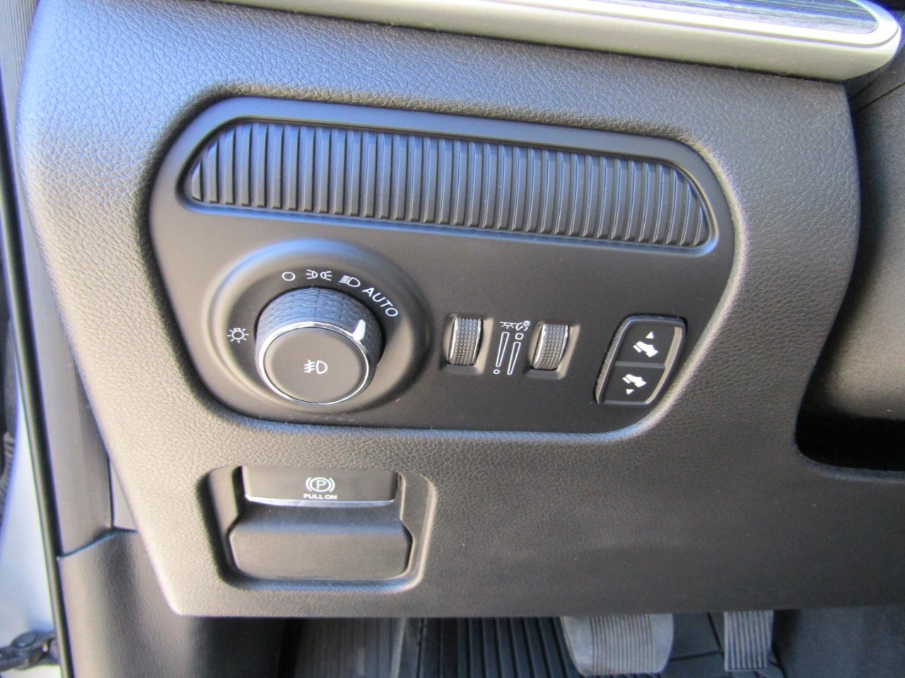 Jeep Wagoneer Series II 4x4 2022