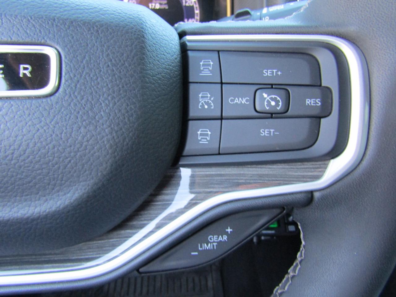 Jeep Wagoneer Series II 4x4 2022