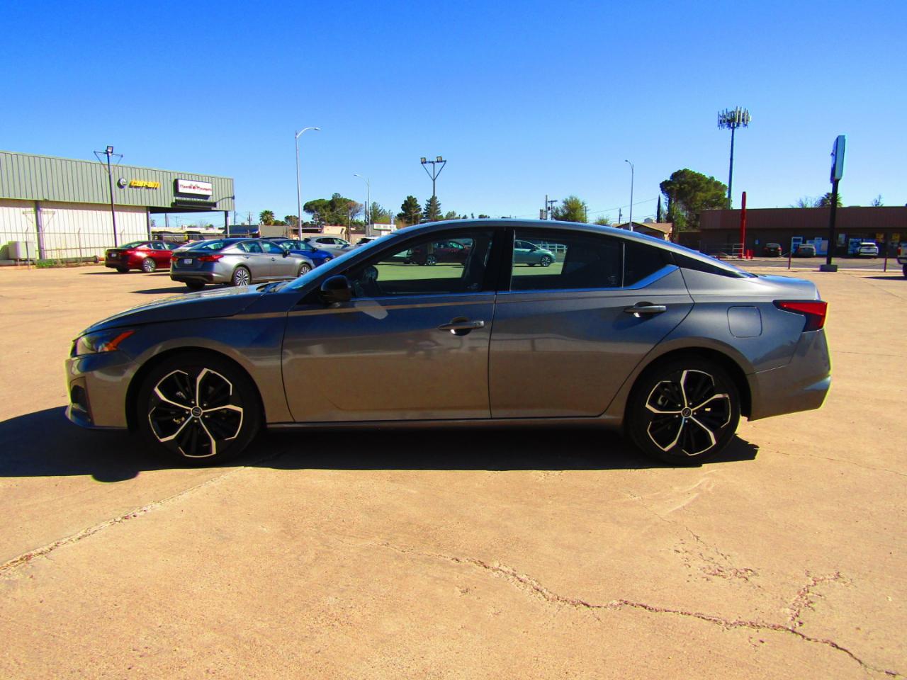 Nissan Altima 2.5 SR Sedan 2024