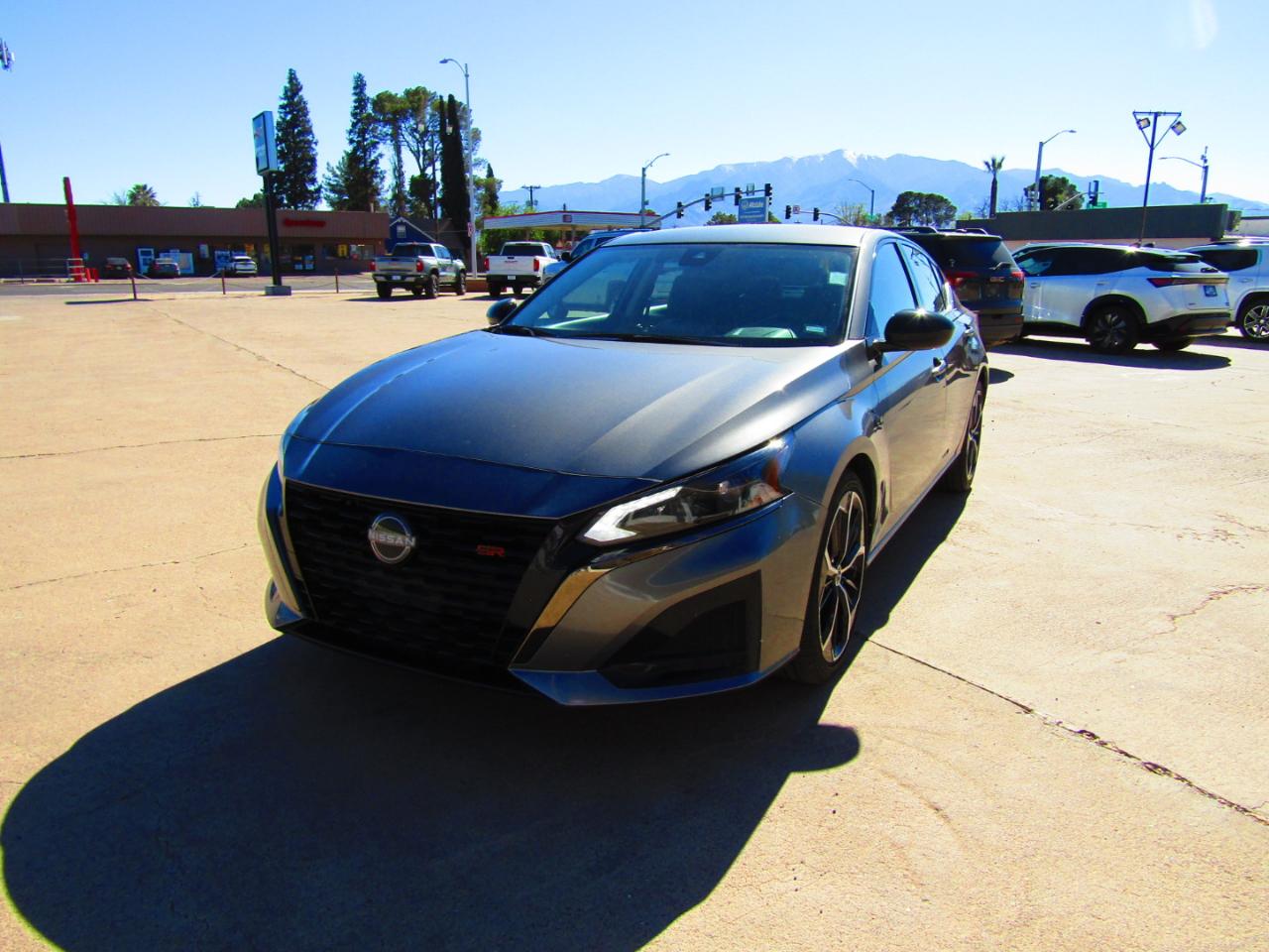 Nissan Altima 2.5 SR Sedan 2024