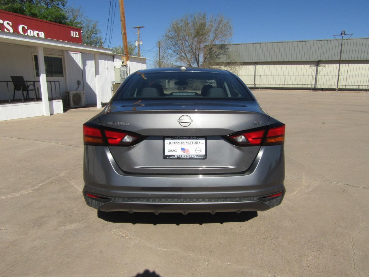 Nissan Altima 2.5 SV Sedan 2024