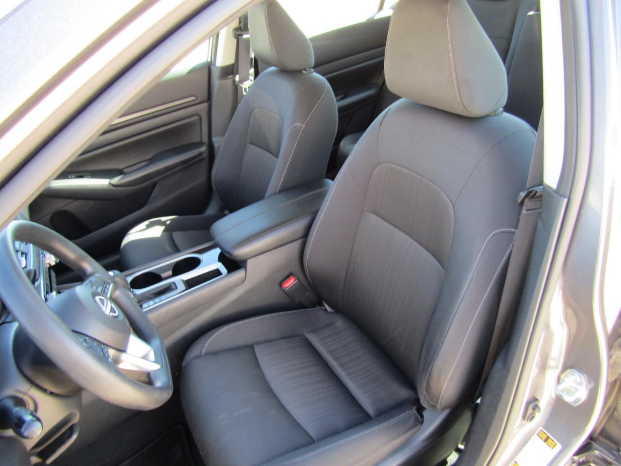 Nissan Altima 2.5 SV Sedan 2024