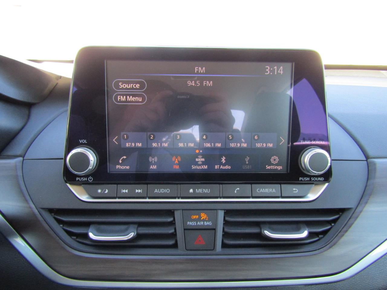 Nissan Altima 2.5 SV Sedan 2024