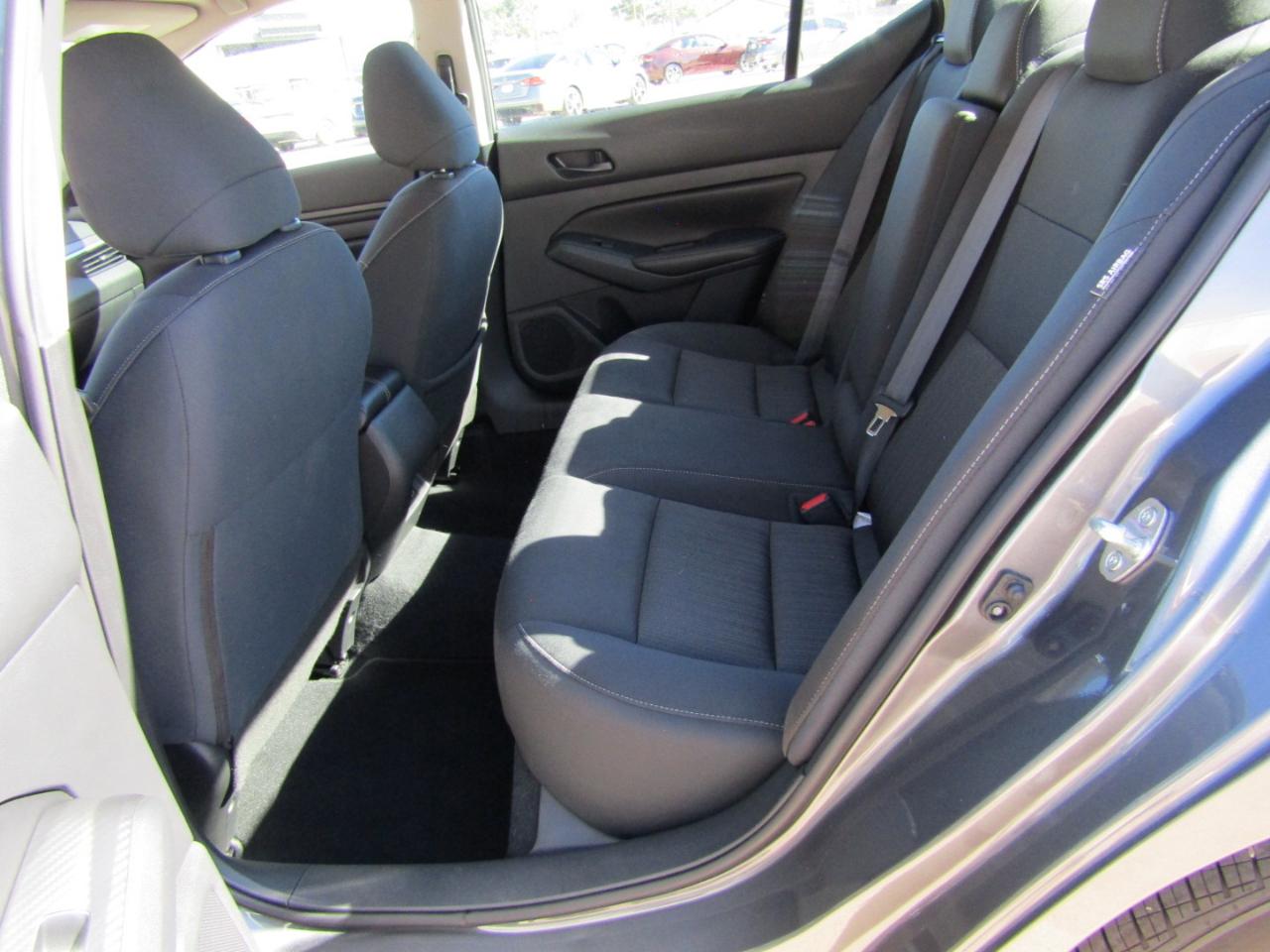 Nissan Altima 2.5 SV Sedan 2024