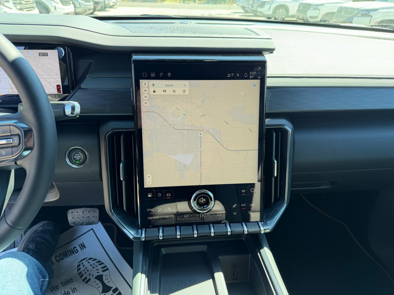 GMC Acadia AWD 4dr AT4 2026