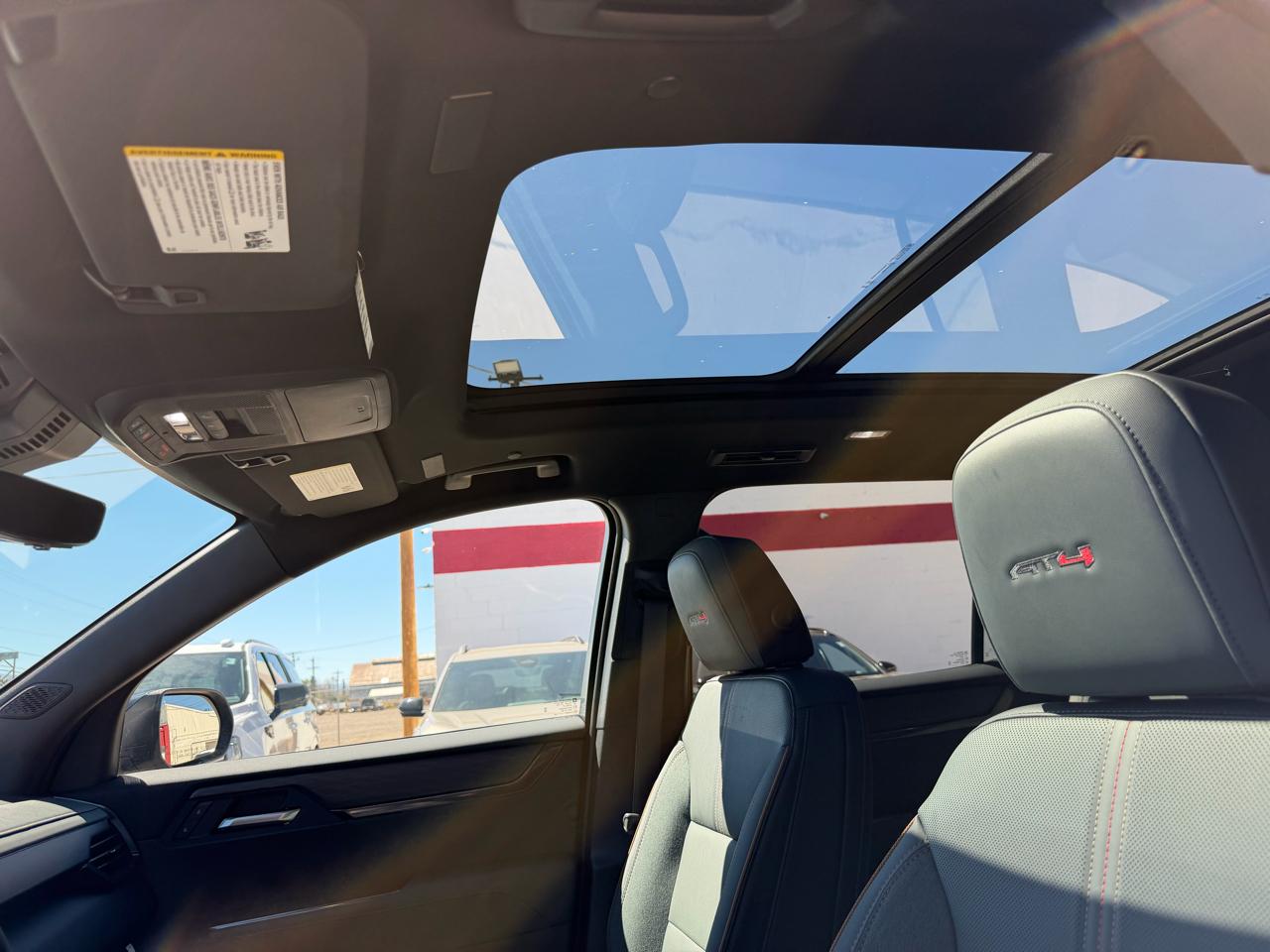 GMC Acadia AWD 4dr AT4 2026