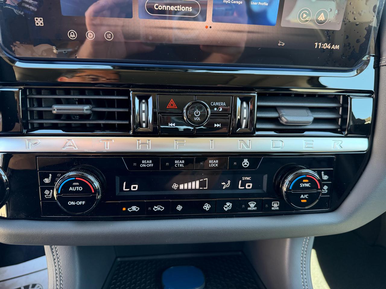 Nissan Pathfinder Platinum 4WD 2026