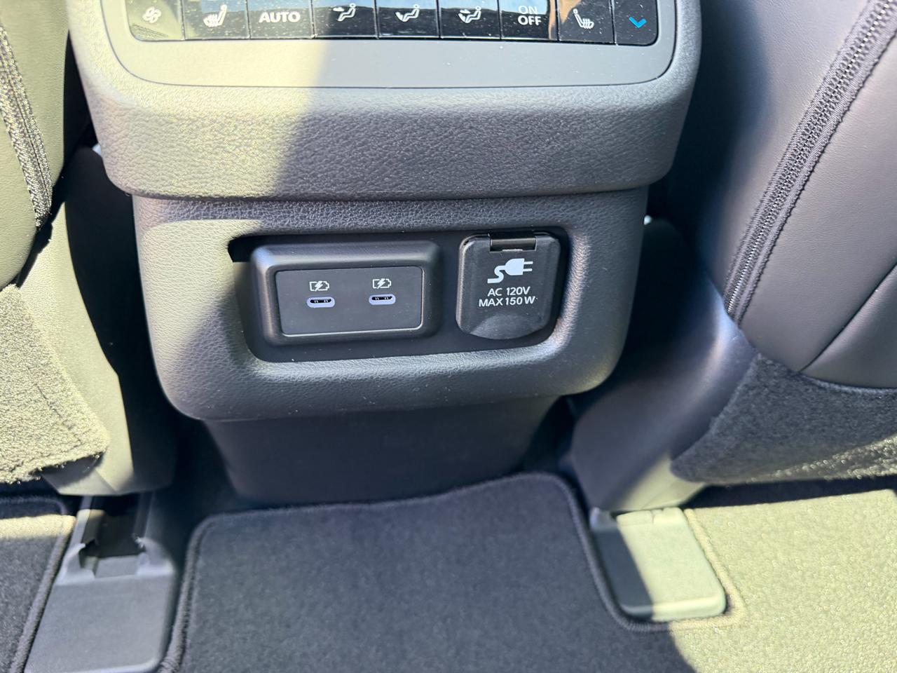 Nissan Pathfinder Platinum 4WD 2026