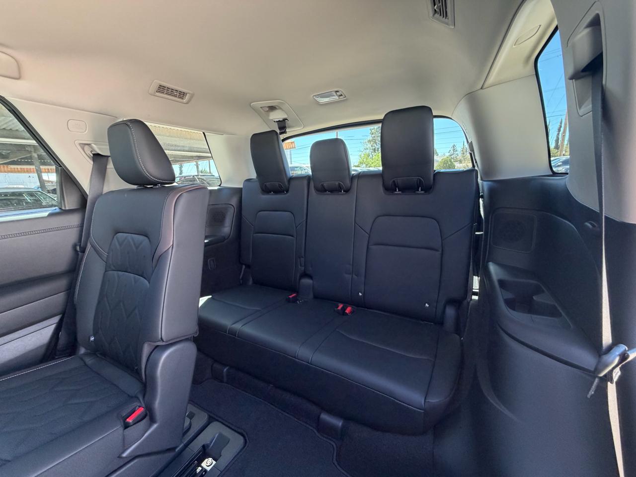 Nissan Pathfinder Platinum 4WD 2026