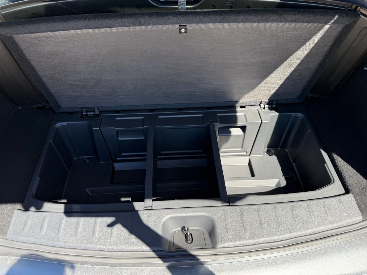 Nissan Pathfinder Platinum 4WD 2026