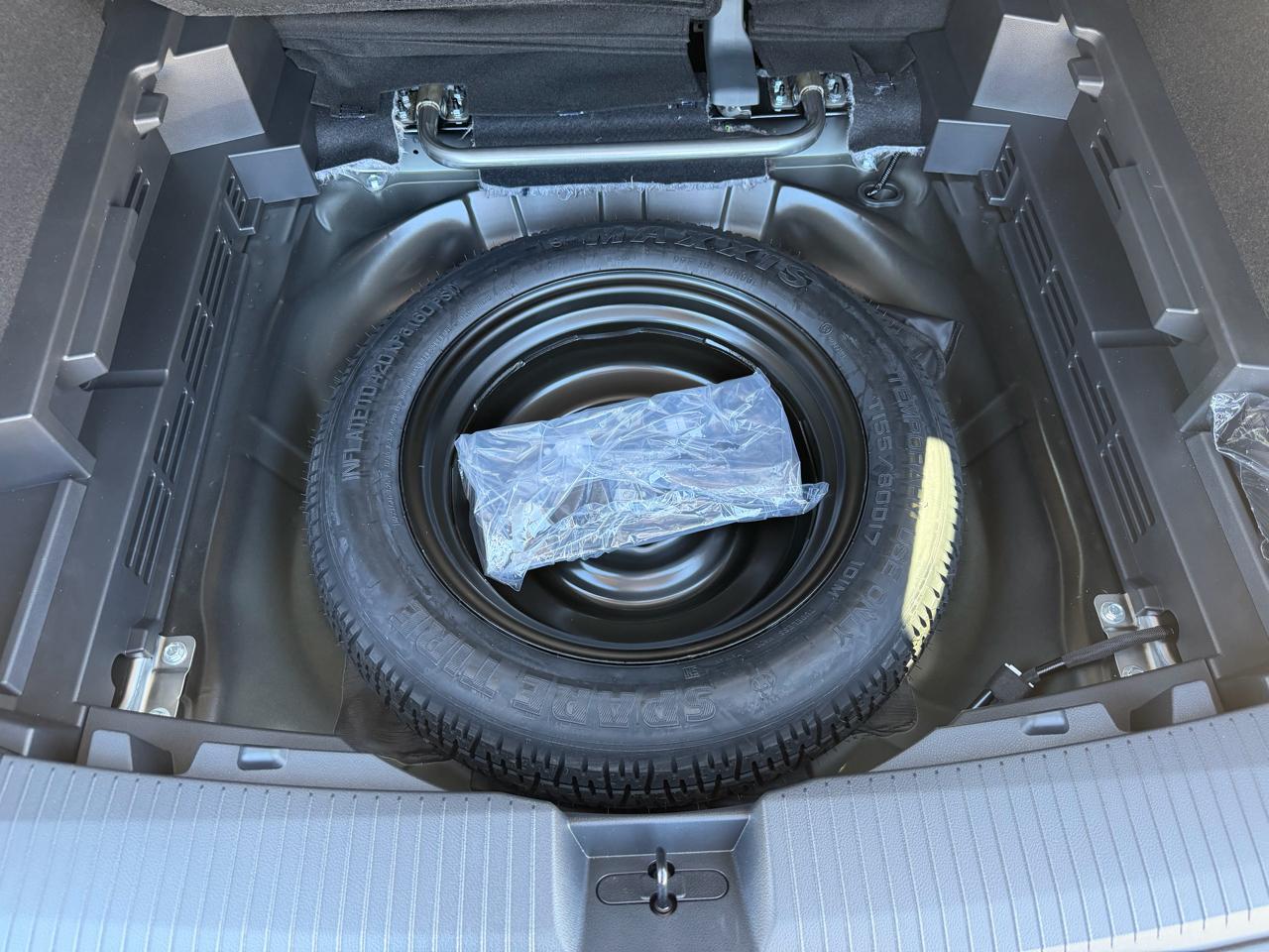 Nissan Rogue 2026.5 FWD Dark Armor 2026