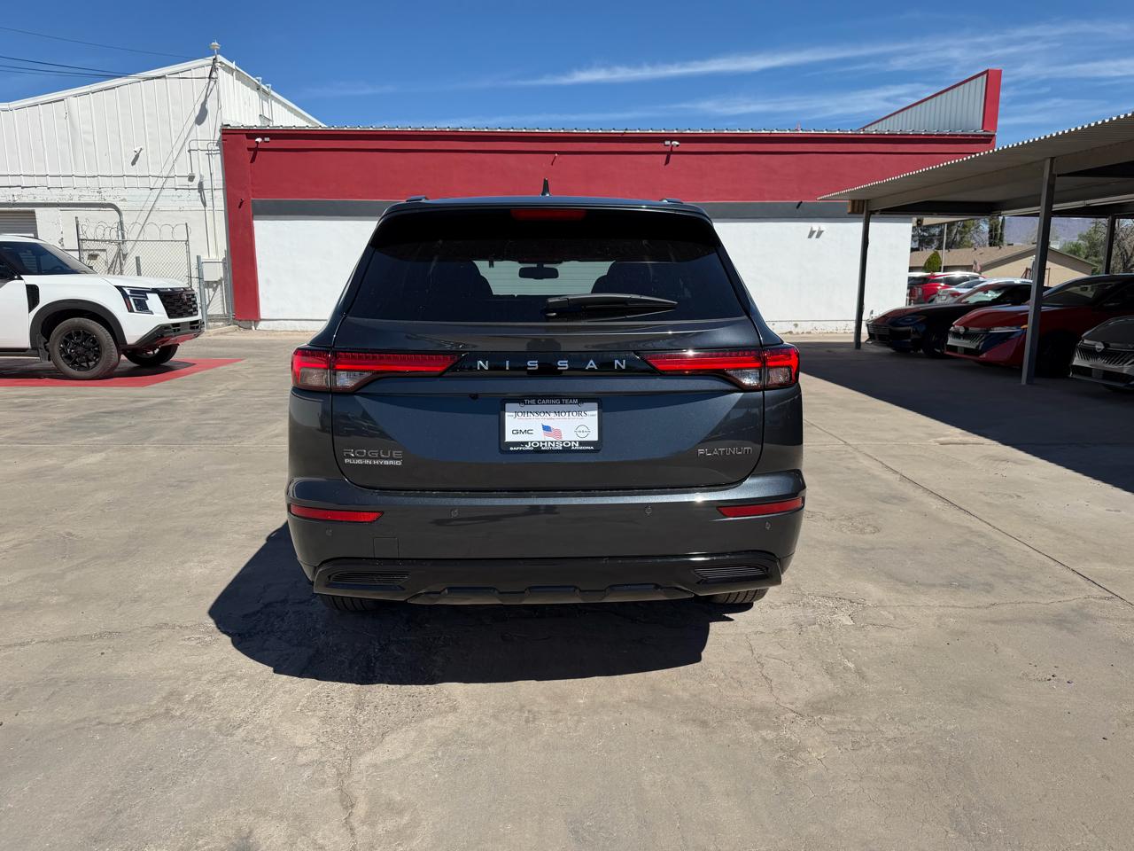 Nissan Rogue Plug-In Hybrid AWD Platinum 2026