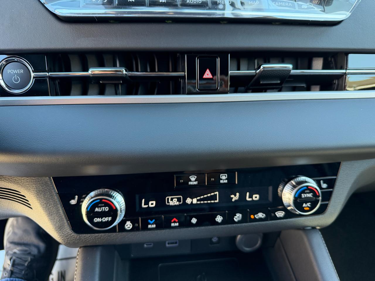 Nissan Rogue Plug-In Hybrid AWD Platinum 2026