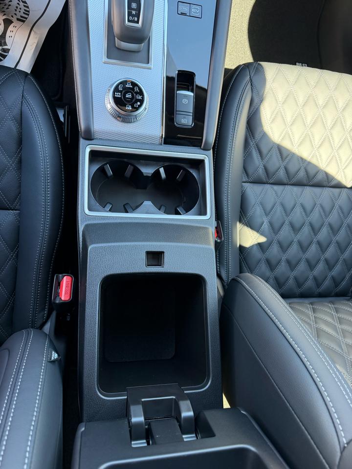 Nissan Rogue Plug-In Hybrid AWD Platinum 2026