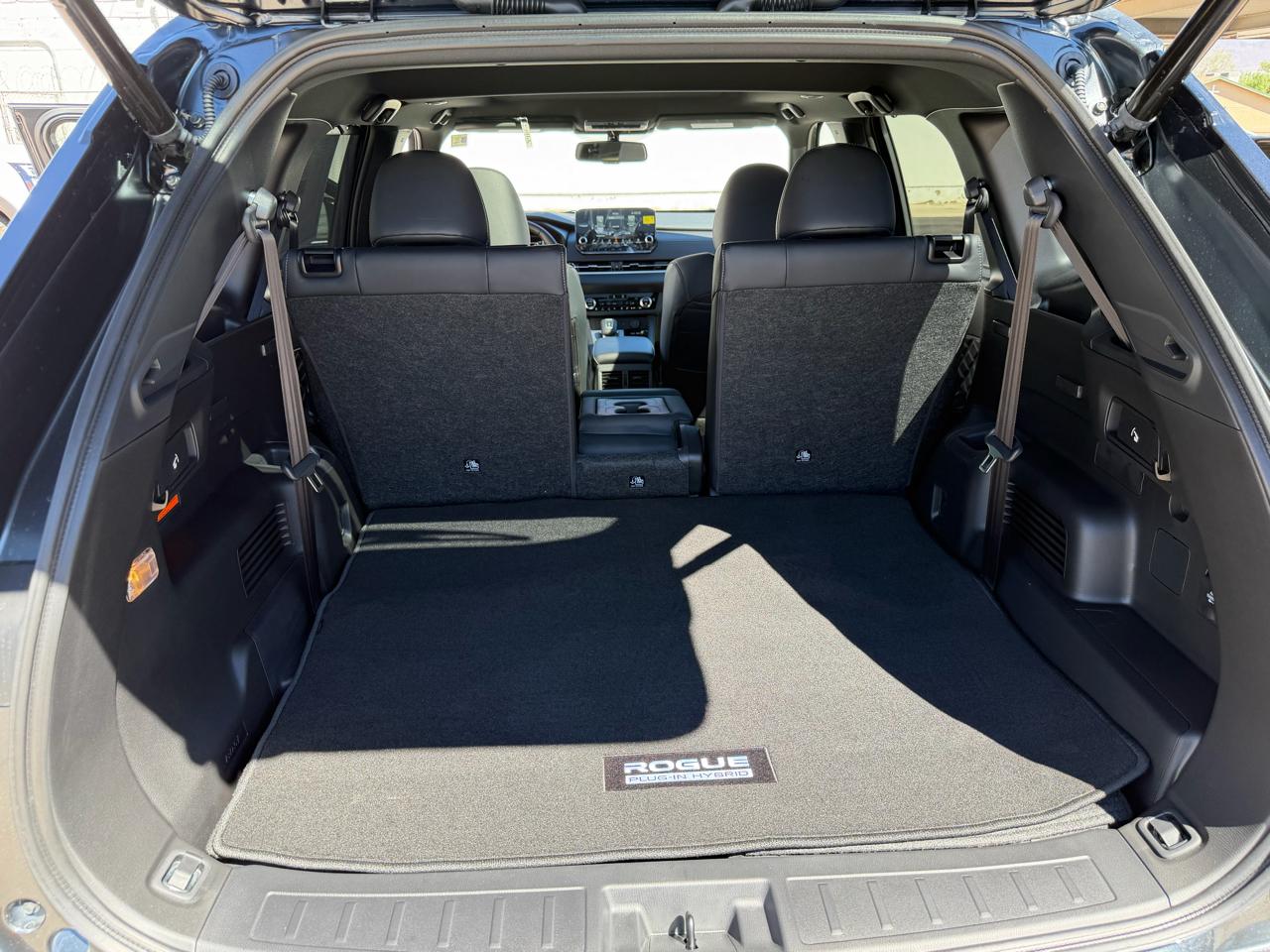 Nissan Rogue Plug-In Hybrid AWD Platinum 2026