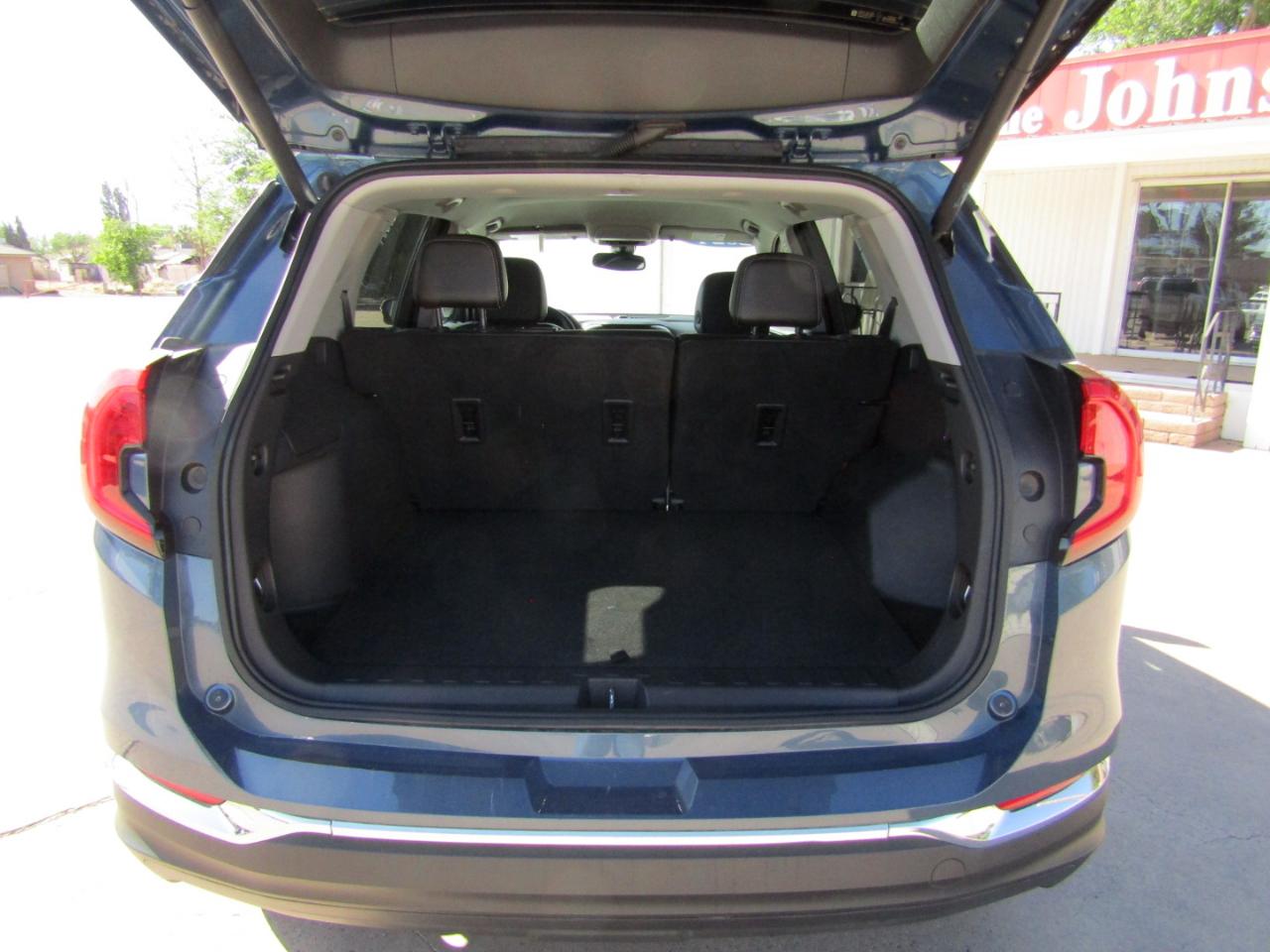 GMC Terrain AWD 4dr SLT 2024