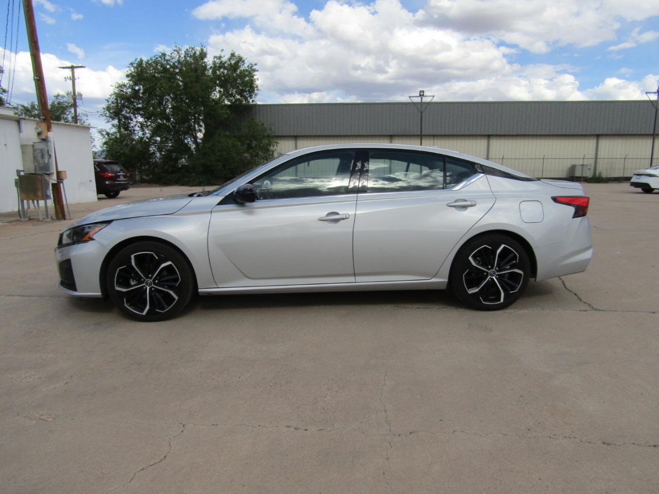 Nissan Altima 2.5 SR Sedan 2024