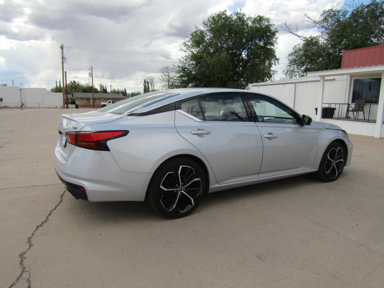 Nissan Altima 2.5 SR Sedan 2024