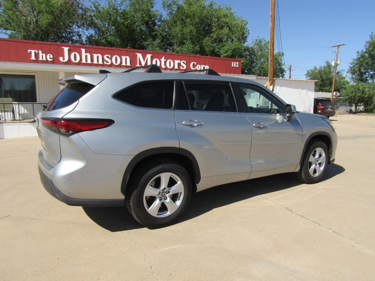 Toyota Highlander L 4D SUV FWD 2023