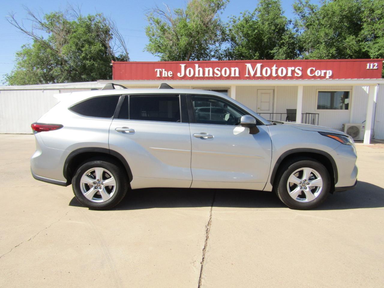 Toyota Highlander L 4D SUV FWD 2023