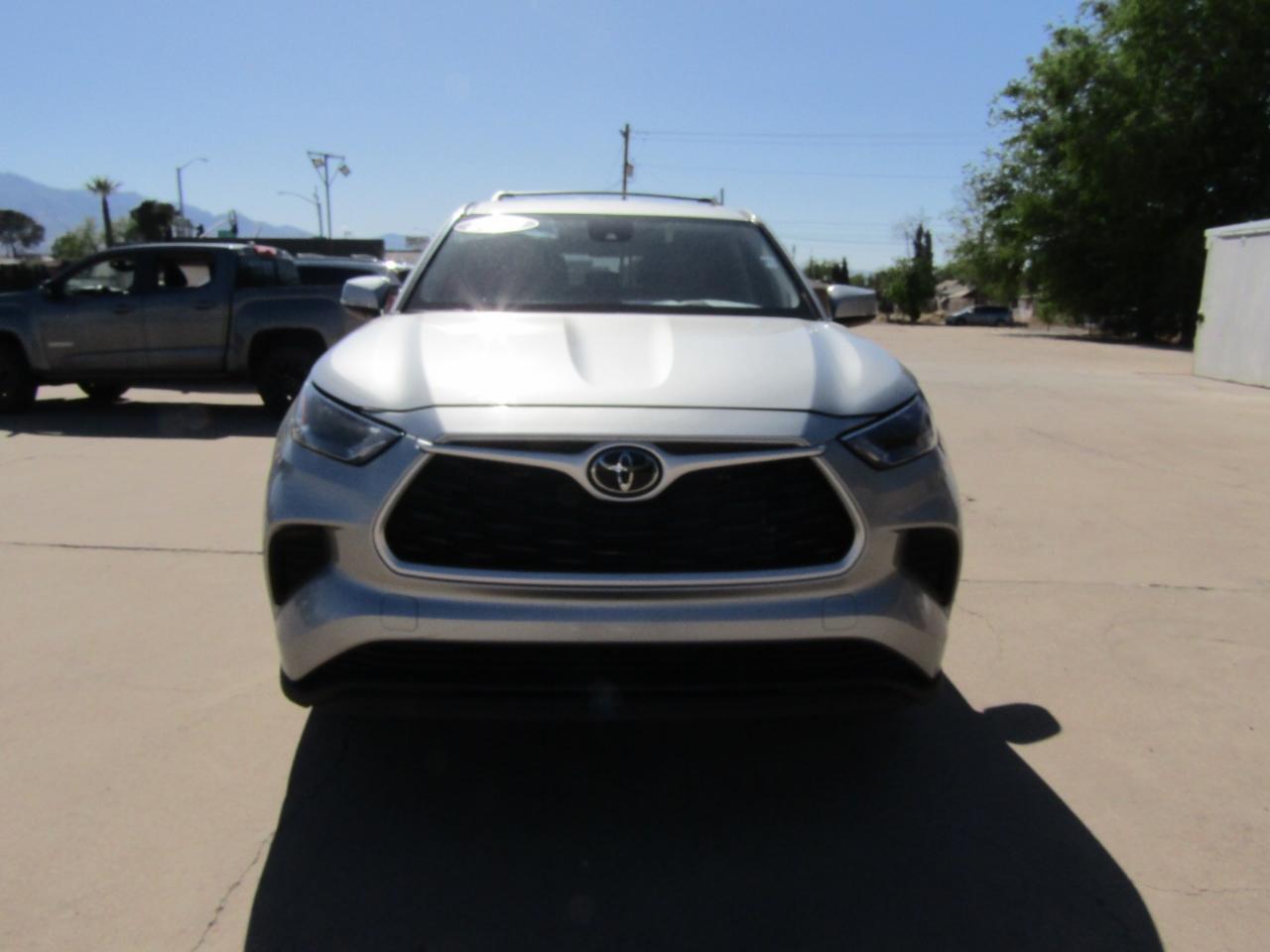 Toyota Highlander L 4D SUV FWD 2023