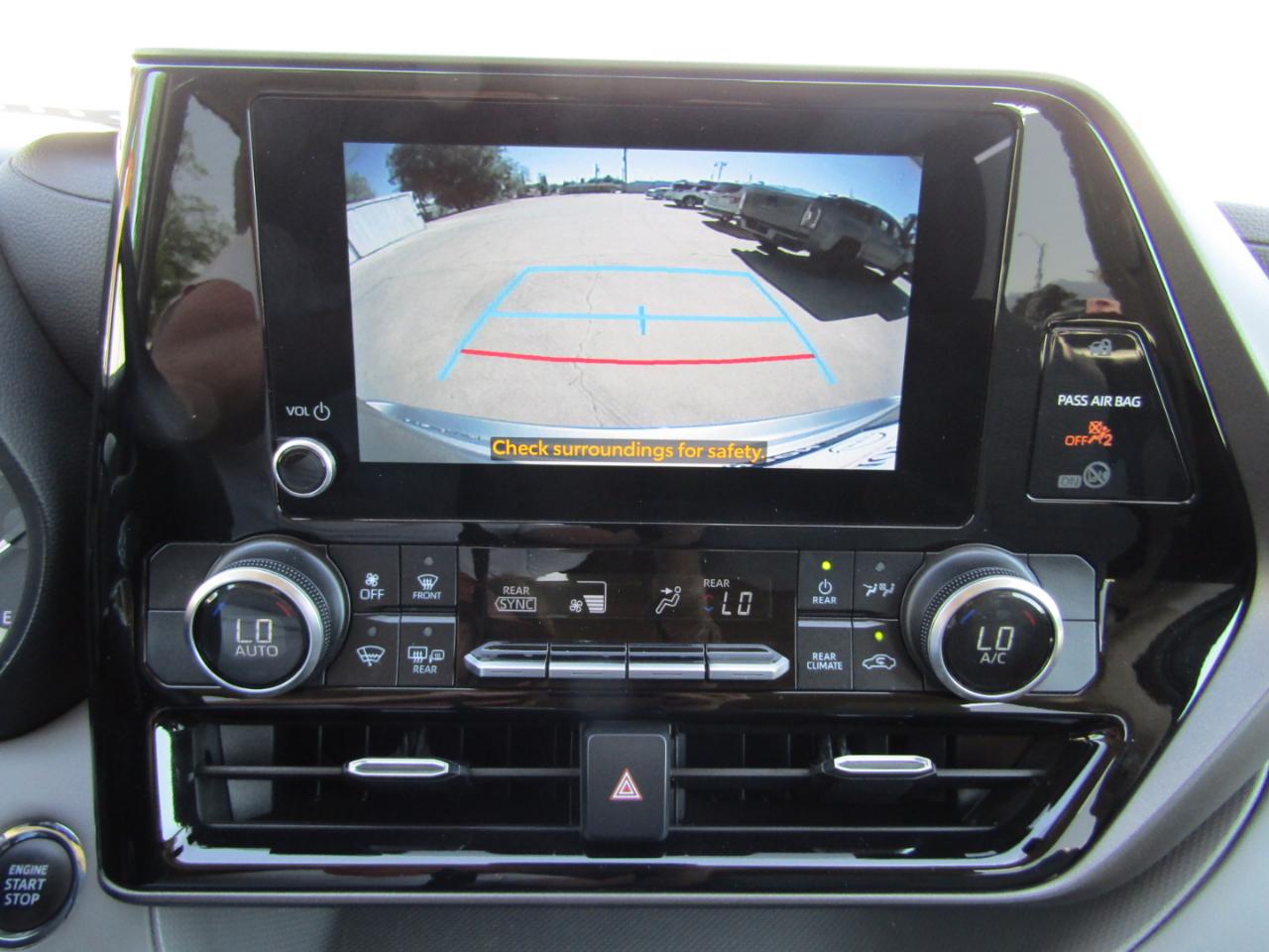 Toyota Highlander L 4D SUV FWD 2023