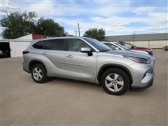 2023 Toyota Highlander 