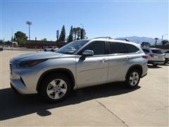 2023 Toyota Highlander 