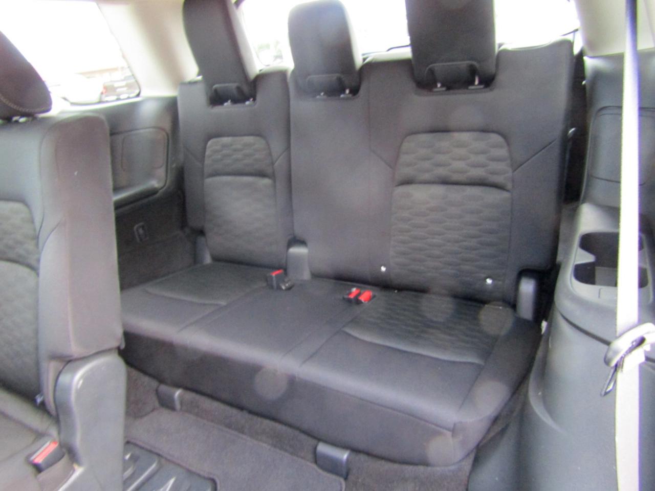 Nissan Pathfinder SV 4WD 2024