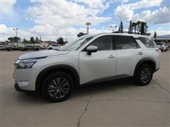 2024 Nissan Pathfinder 