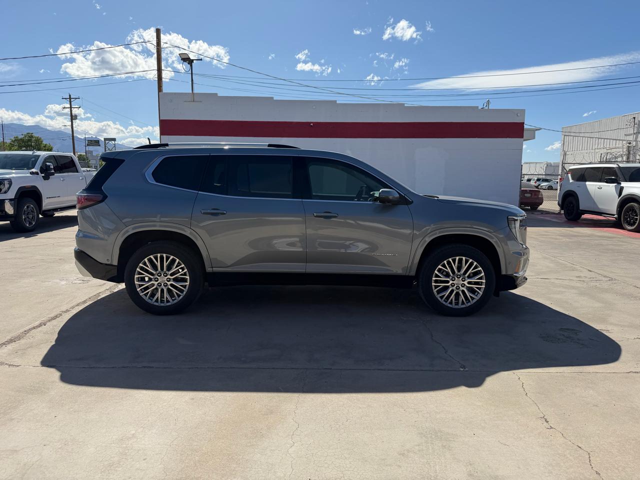 GMC Acadia FWD 4dr Denali 2026