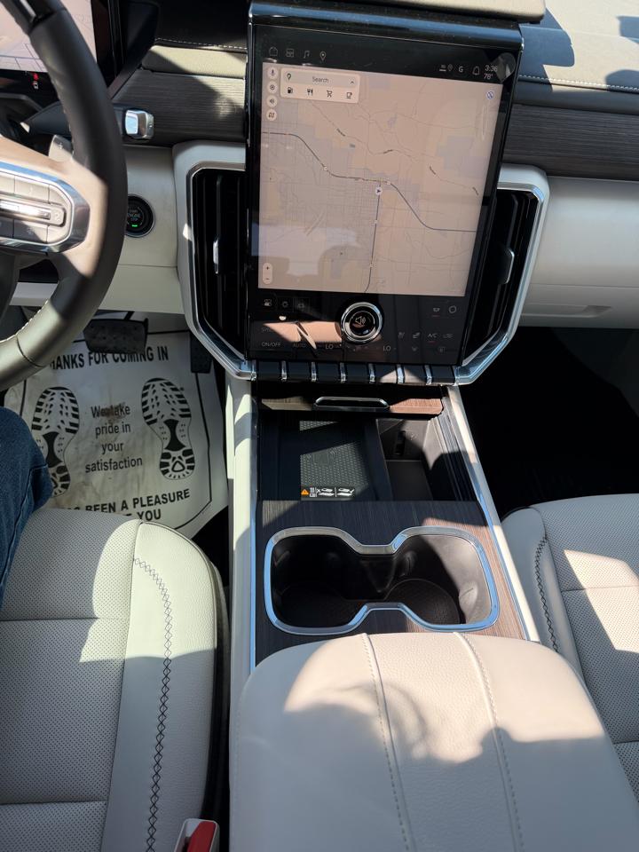 GMC Acadia FWD 4dr Denali 2026