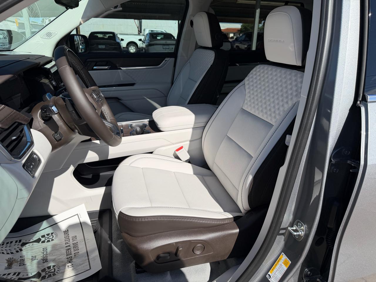 GMC Acadia FWD 4dr Denali 2026