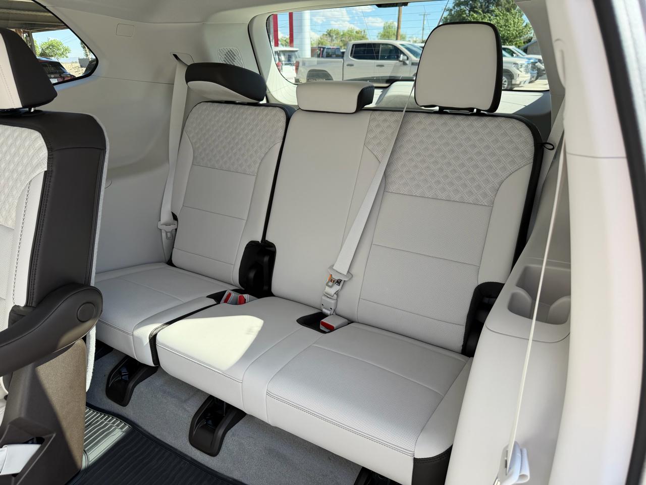 GMC Acadia FWD 4dr Denali 2026