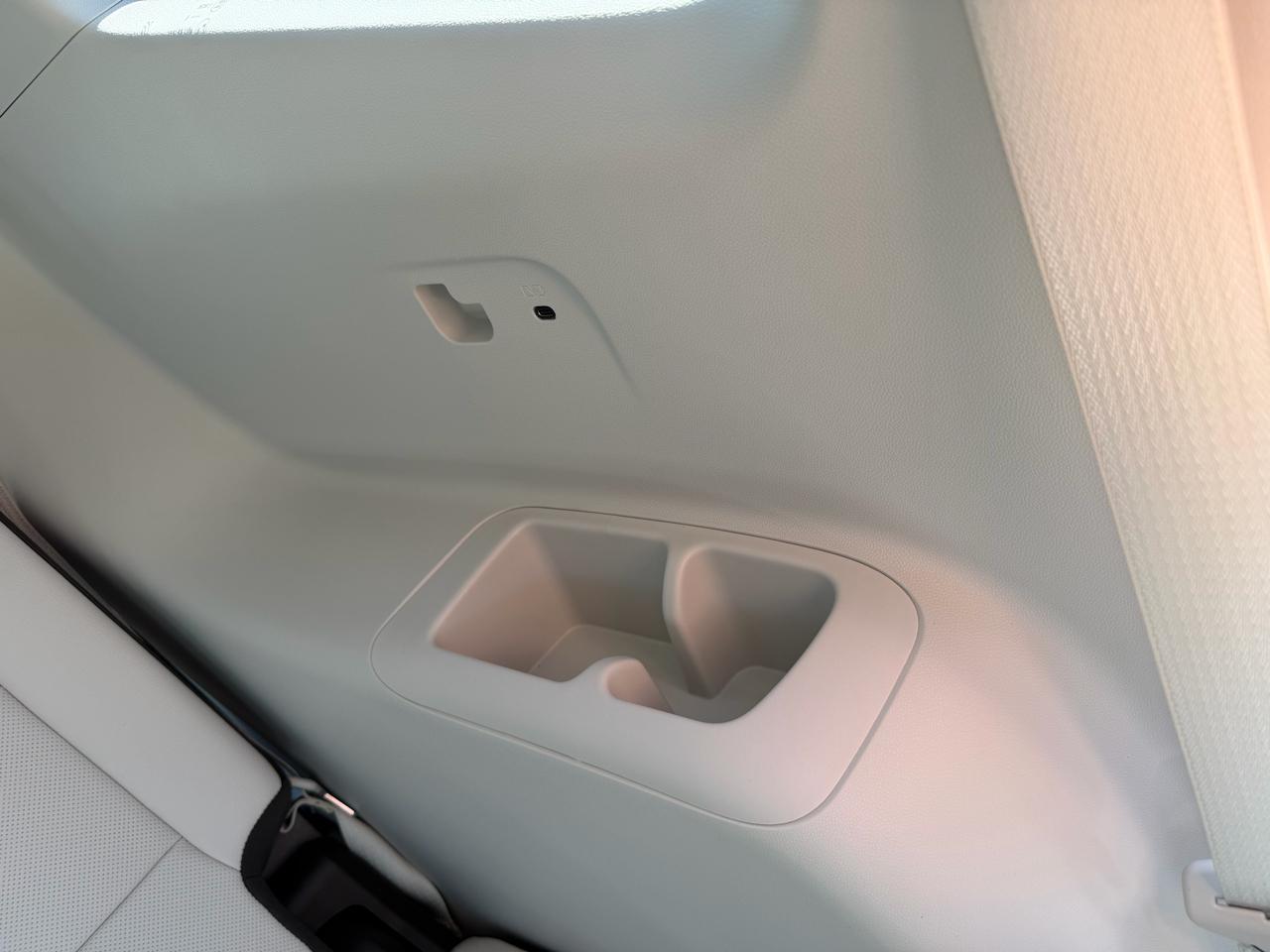 GMC Acadia FWD 4dr Denali 2026