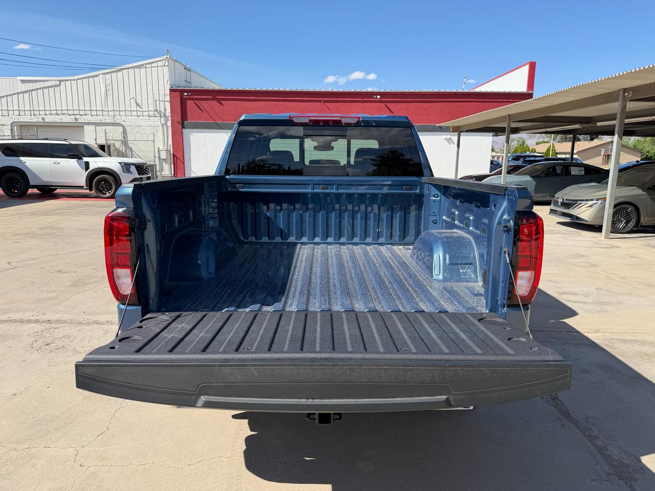 GMC Sierra 1500 4WD Crew Cab 147" Elevation w/3SB 2026