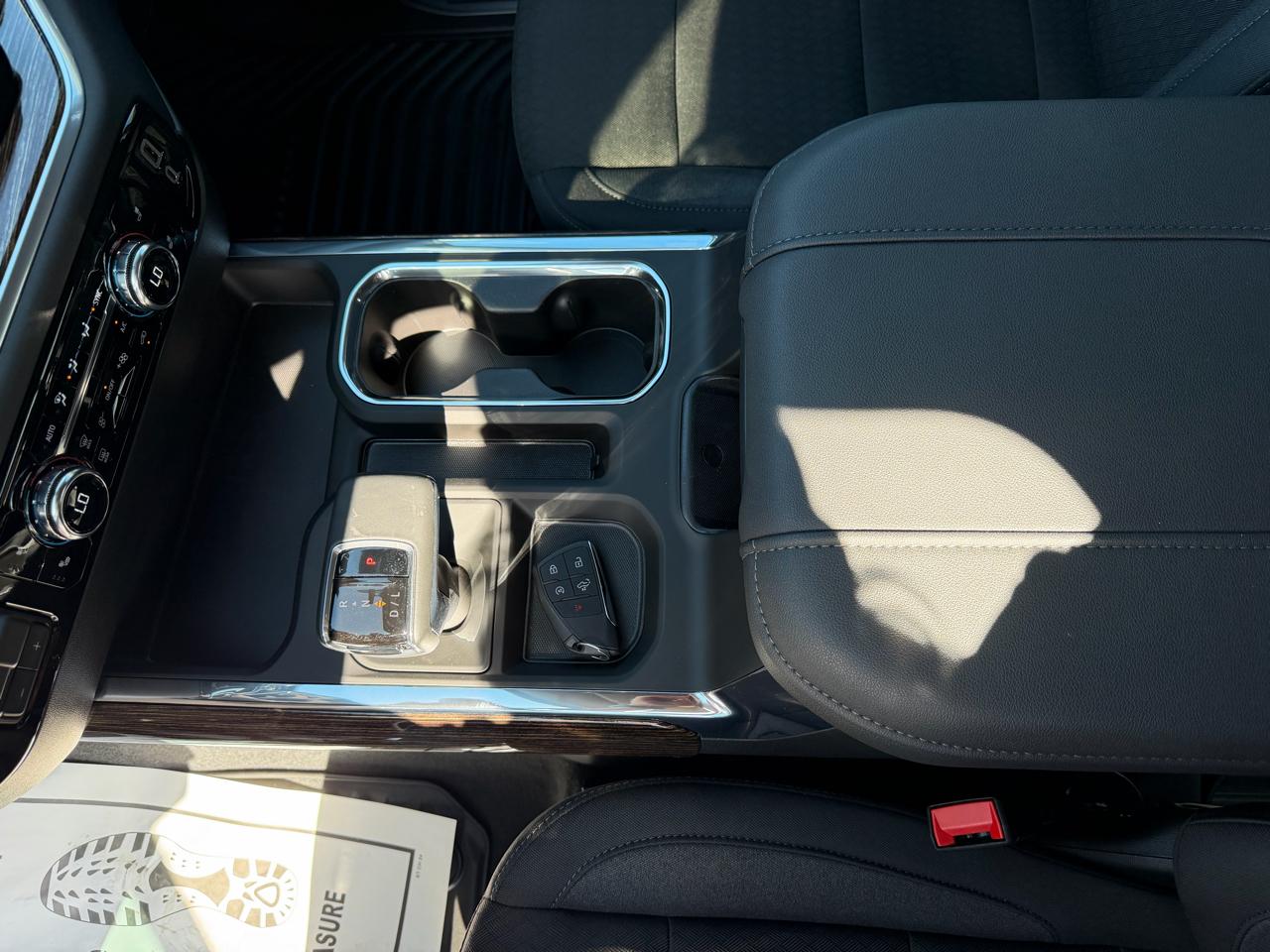 GMC Sierra 1500 4WD Crew Cab 147" Elevation w/3SB 2026