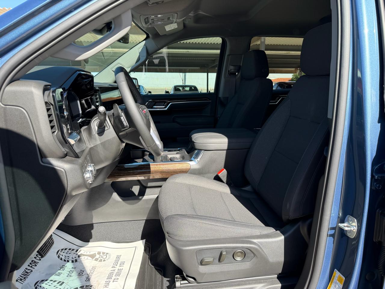 GMC Sierra 1500 4WD Crew Cab 147" Elevation w/3SB 2026