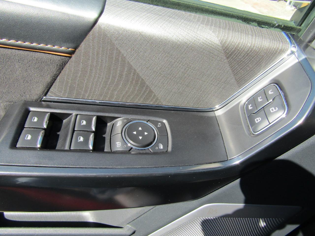 Ford F-150 Platinum SuperCrew 5.5-ft. Bed 4WD 2021