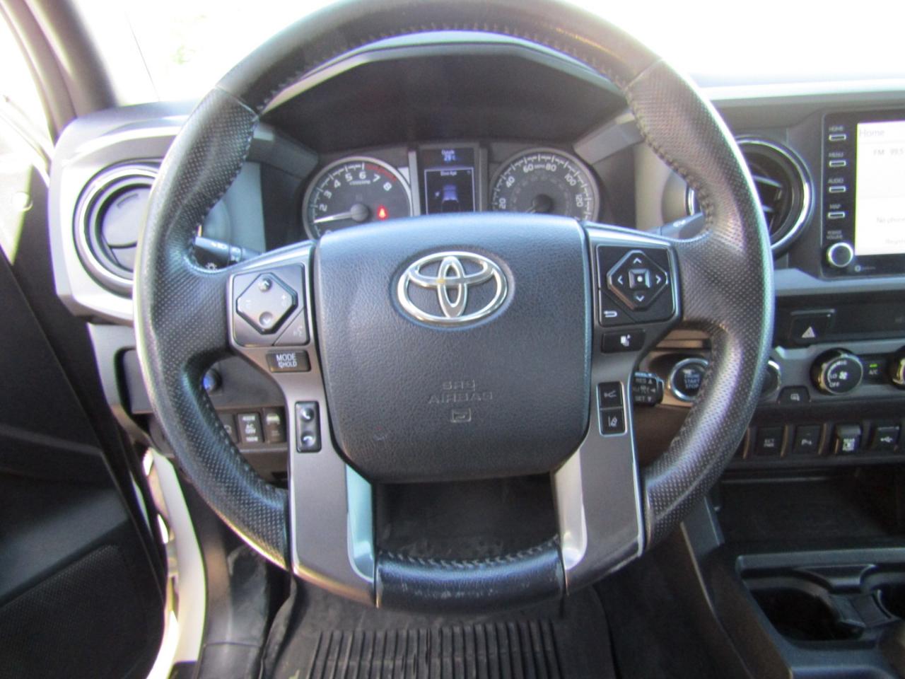 Toyota Tacoma 4WD TRD Off Road Double Cab 5' Bed V6 AT (Natl) 2020