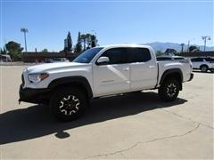 2020 Toyota Tacoma 4WD 