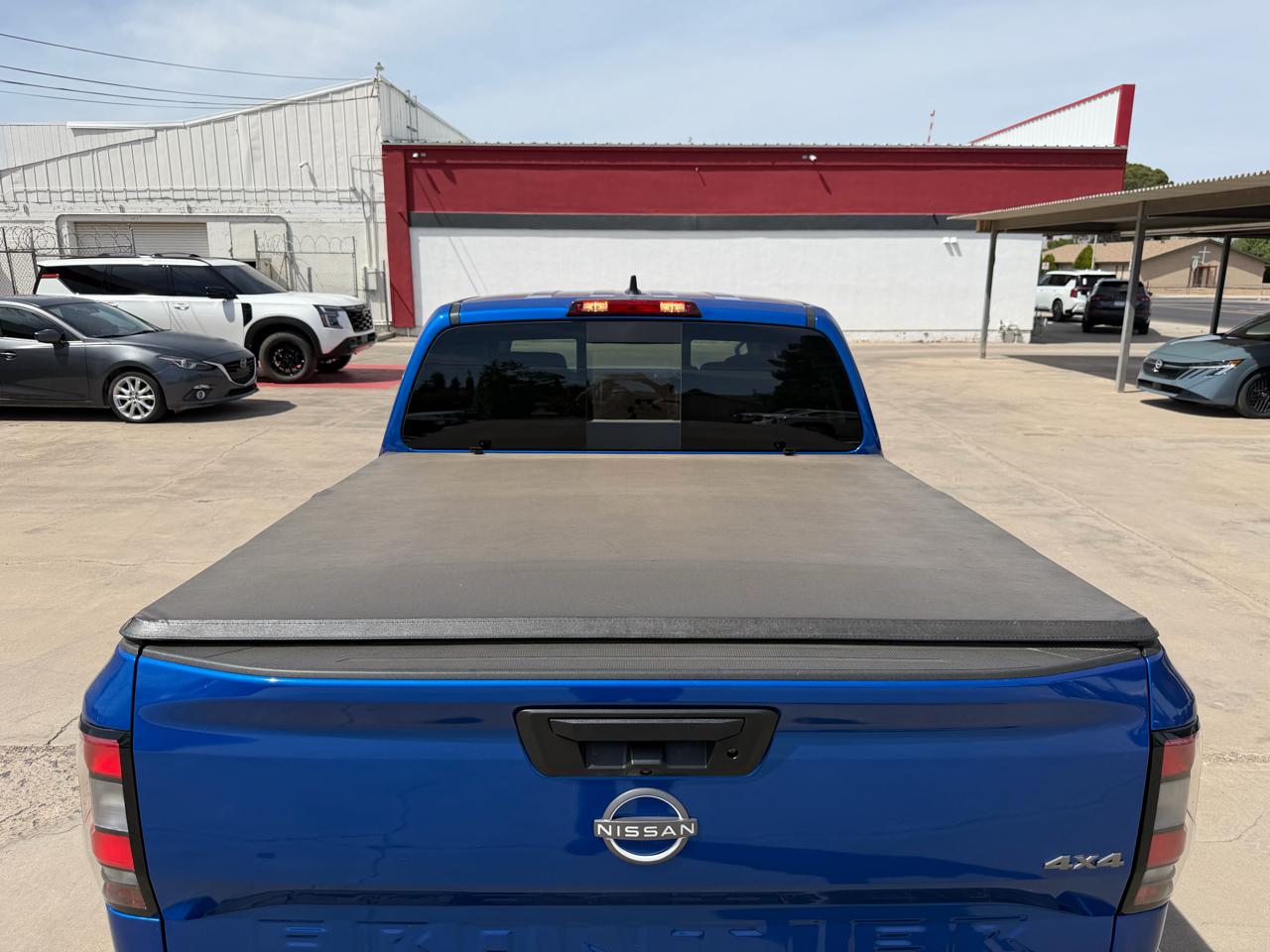Nissan Frontier Crew Cab 4x4 SV 2026