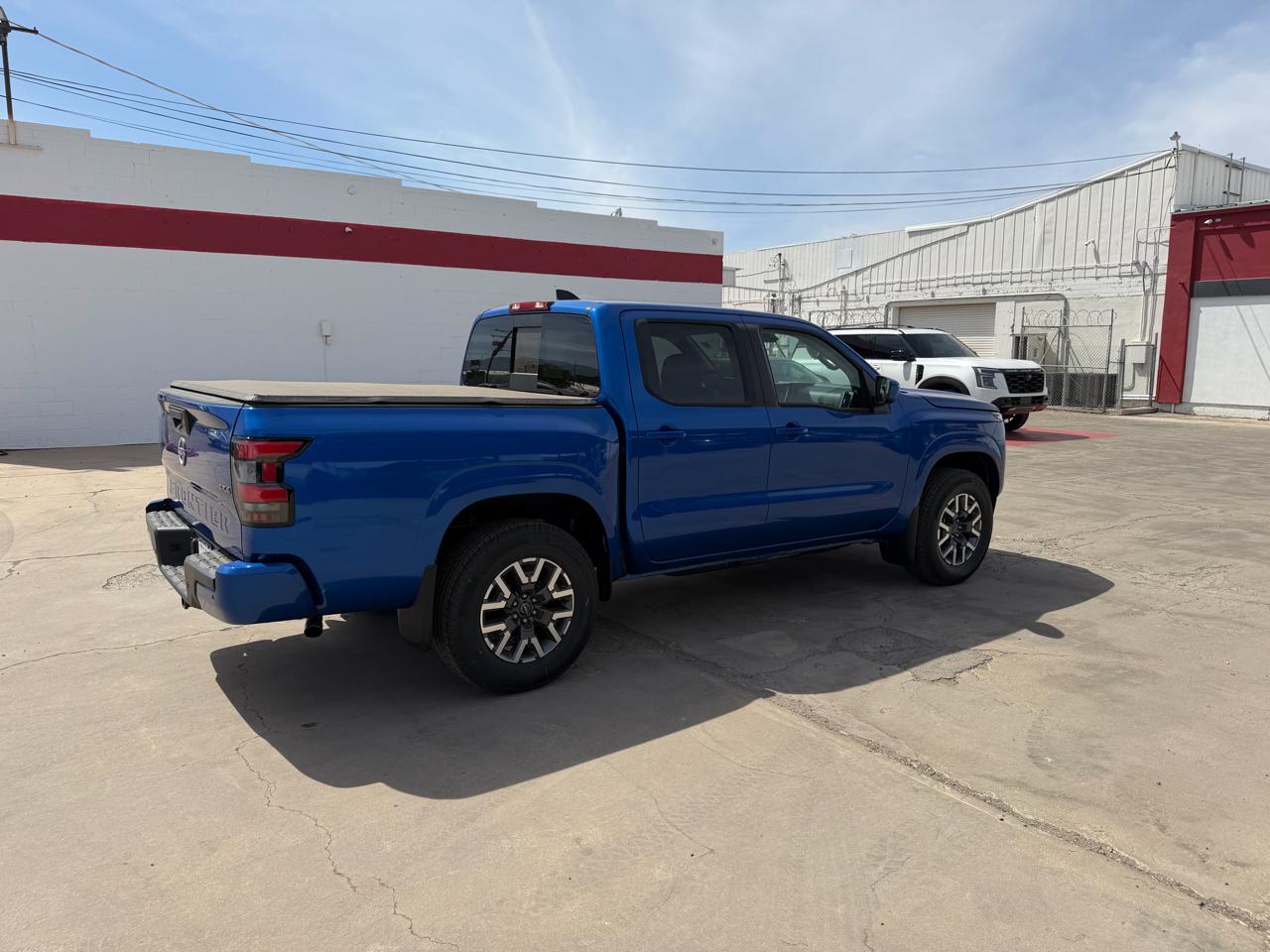 Nissan Frontier Crew Cab 4x4 SV 2026