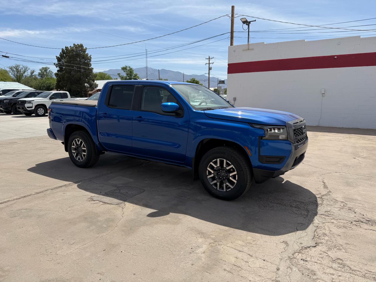 Nissan Frontier Crew Cab 4x4 SV 2026